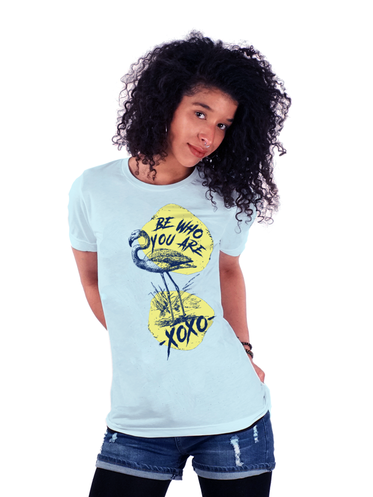 T-shirt - Be Who You Are - Unisex