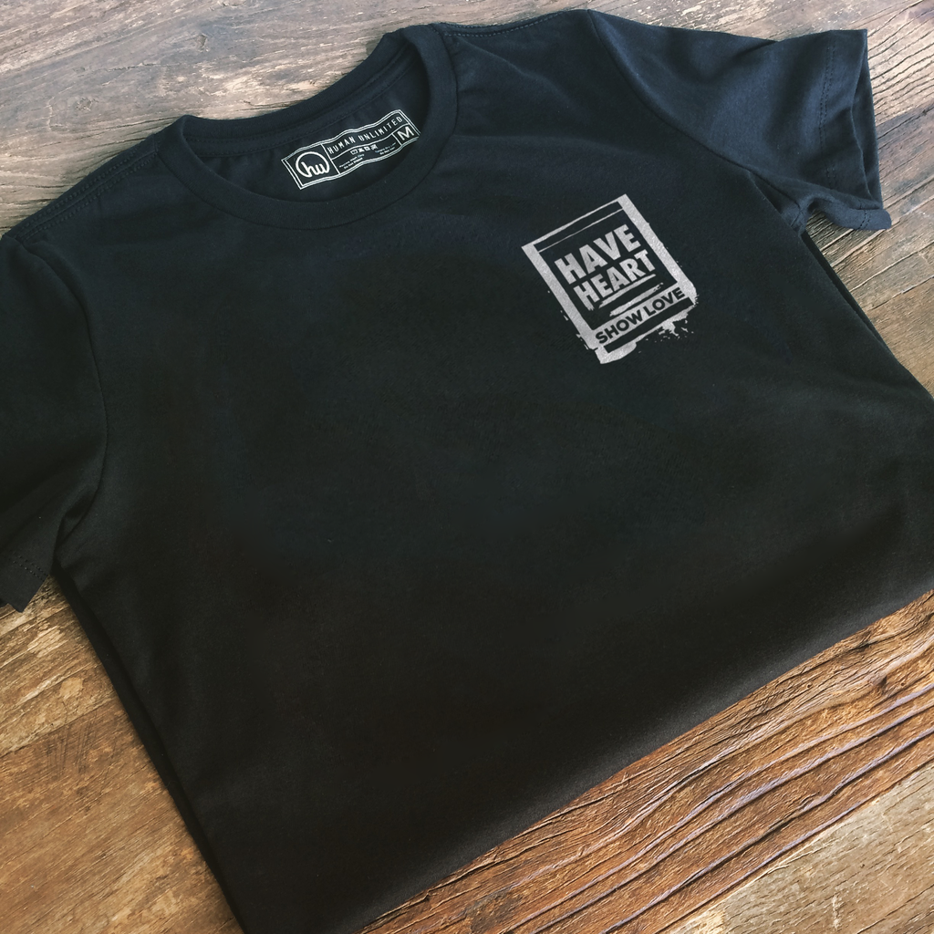 T-shirt - Have Heart. Show Love. - Unisex