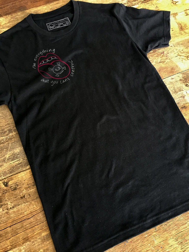 T-shirt - I'm Everything That You Can't Control - Unisex