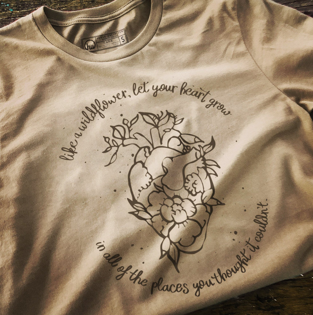 T-shirt - Like A Wildflower - Unisex