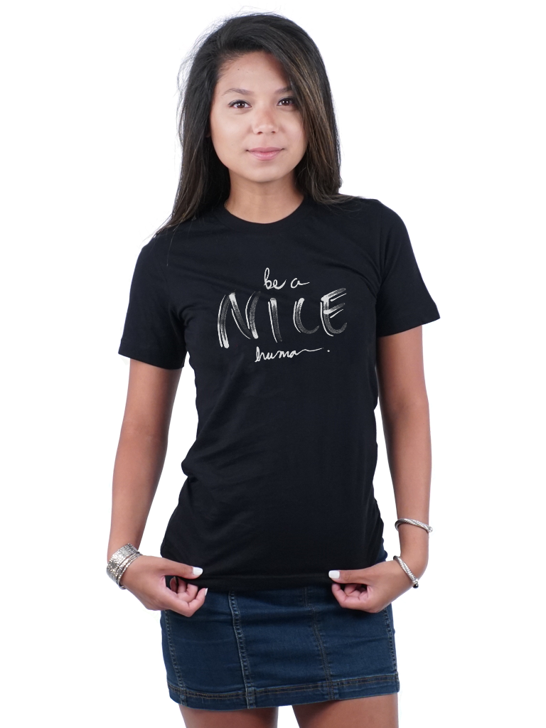 T-shirt-m - Be A Nice Human Tee - Unisex