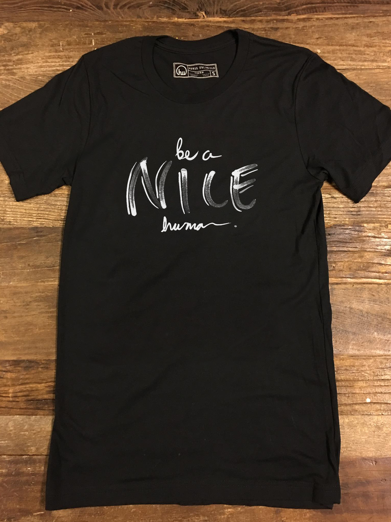 T-shirt-m - Be A Nice Human Tee - Unisex