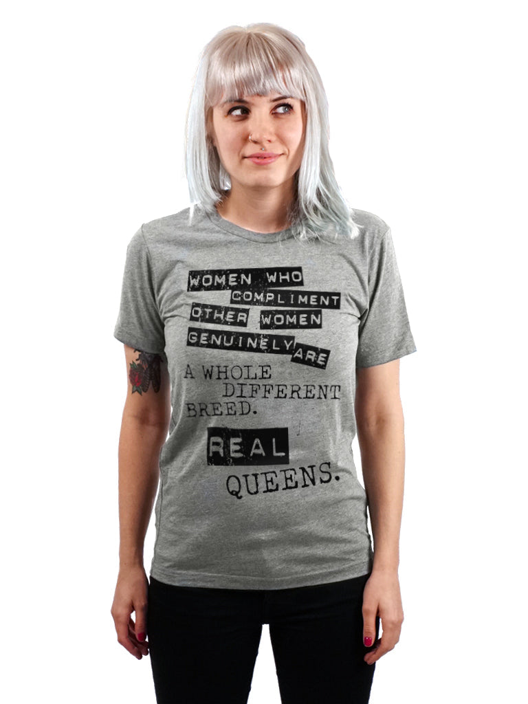 T-shirt - Real Queens - Unisex