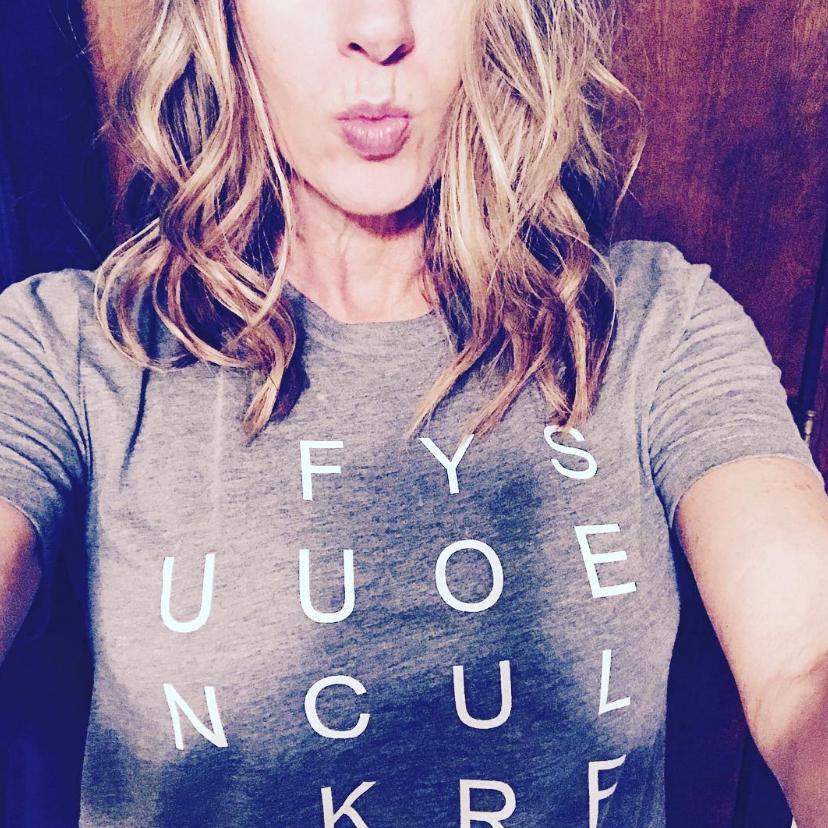 T-shirt - Unfuck Yourself - Unisex