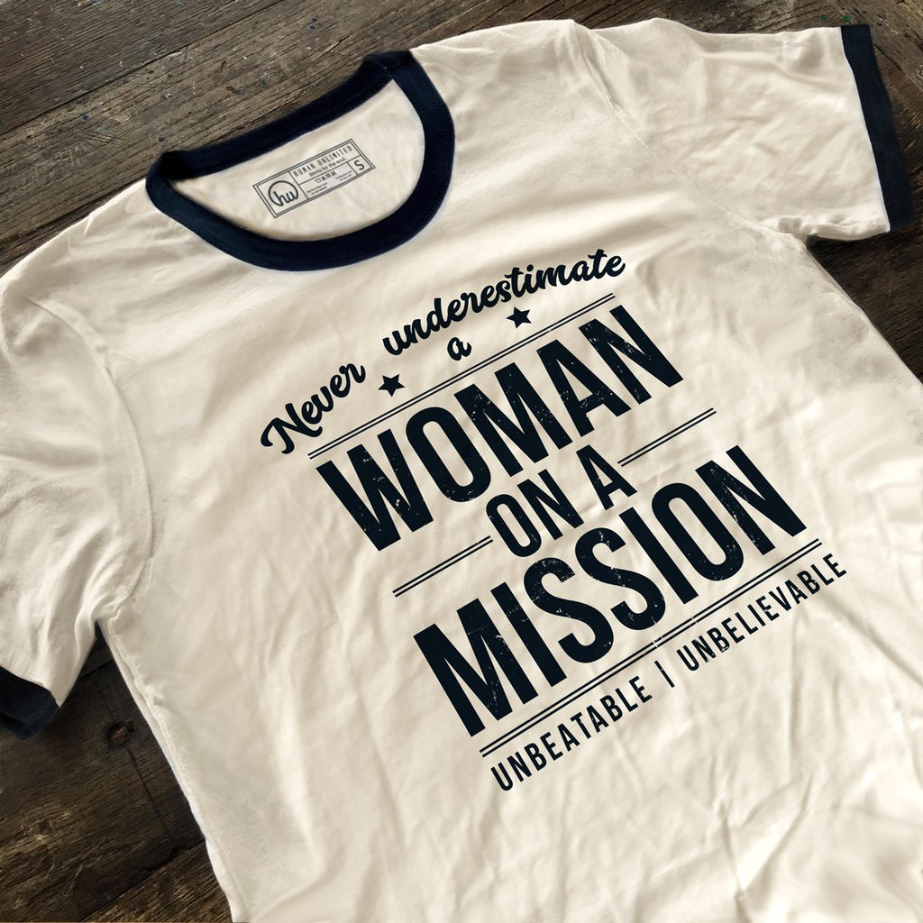 T-shirt - Woman On A Mission - Unisex